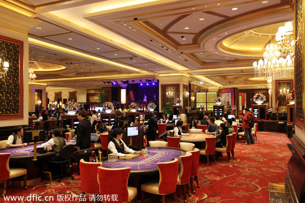 Macao casino revenue falls for 2nd straight month
