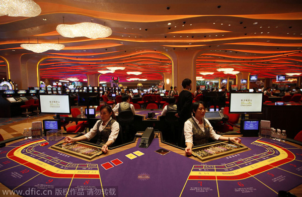 Casinos chart plans to woo high rollers from China