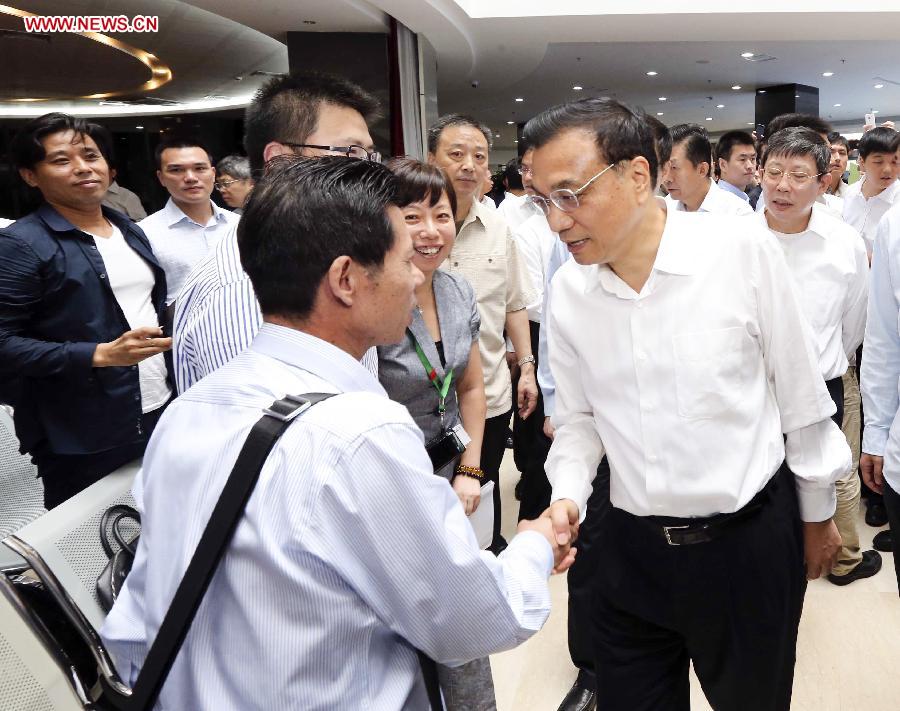 Premier says Shanghai free trade zone can 'push the boundaries'