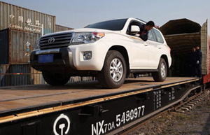 Xinjiang enters high-speed rail era