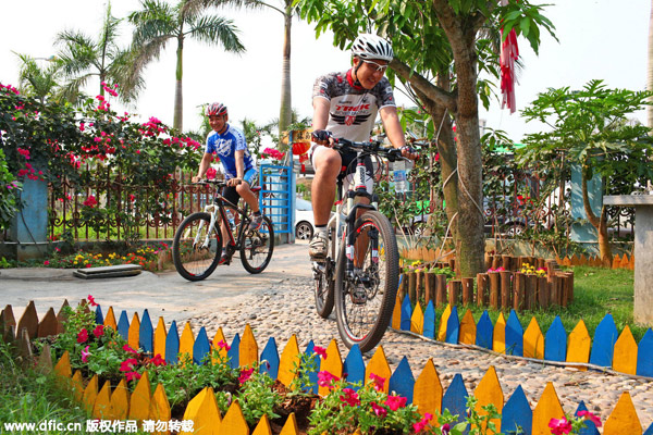 Bicycle-friendly Hainan hotels cater to riders