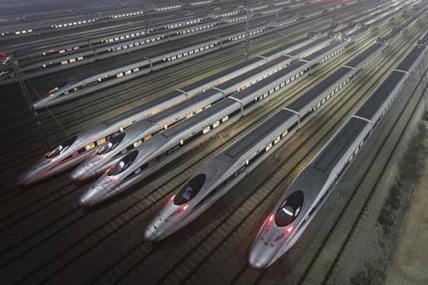 China trainmakers seek control of Bombardier's rail unit