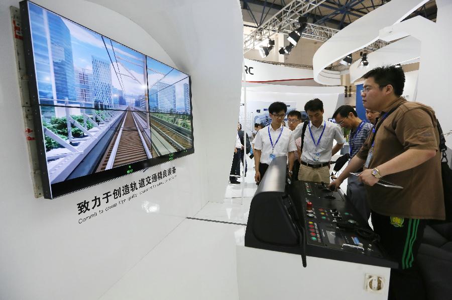 UrTran 2015 Intl Urban Rail Exhibition kicks off in Beijing