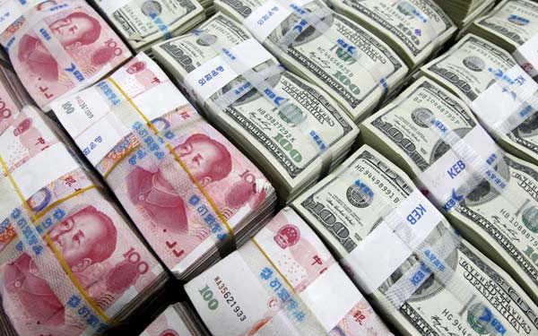 Yuan depreciation spurs foreign exchange boom