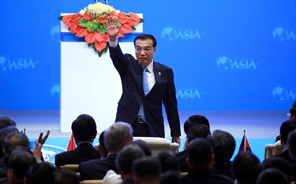 Premier Li stresses livelihood improvement at Boao Forum