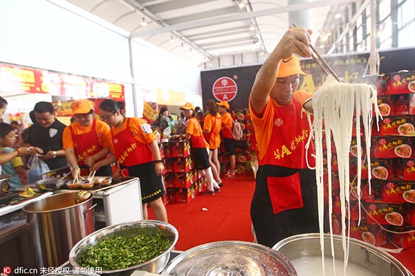 Industrial city Liuzhou turns to rice noodles for growth