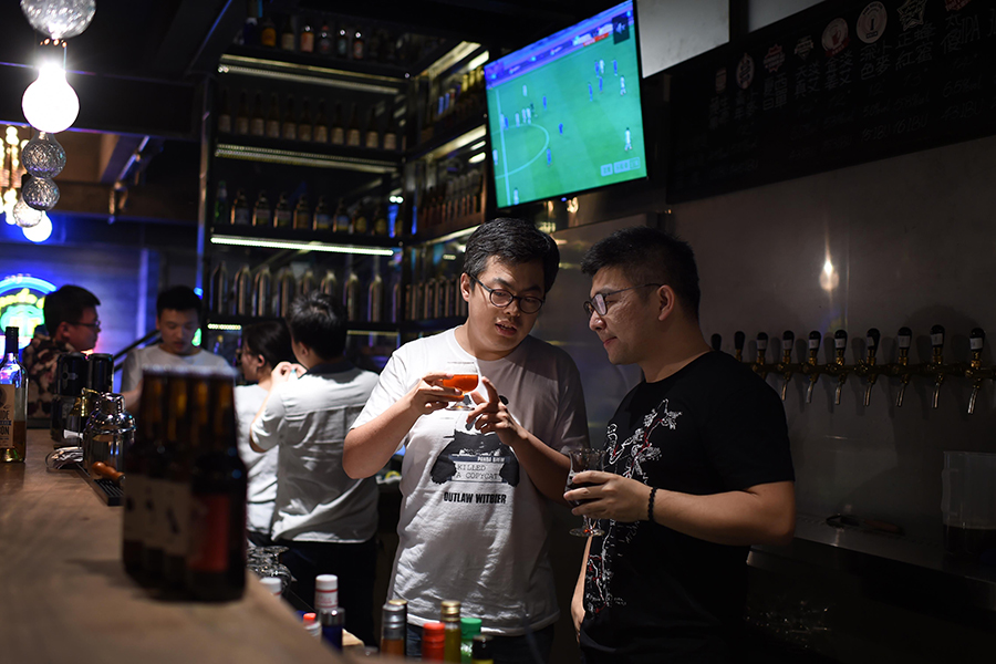 Two students return from abroad to open beer factory