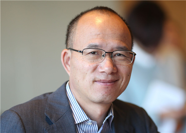 Fosun fosters global ambitions, but has plan to reduce debt