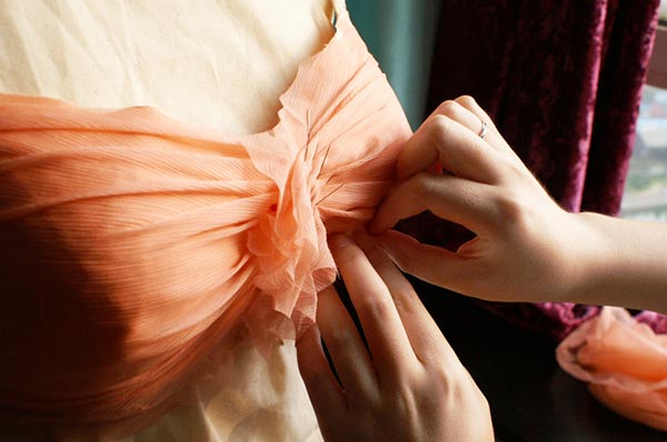 With 3D and VR, Chinese tailor aims to help more find 'perfect fit'