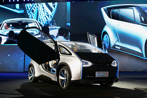 Hanergy shows its solar concept cars