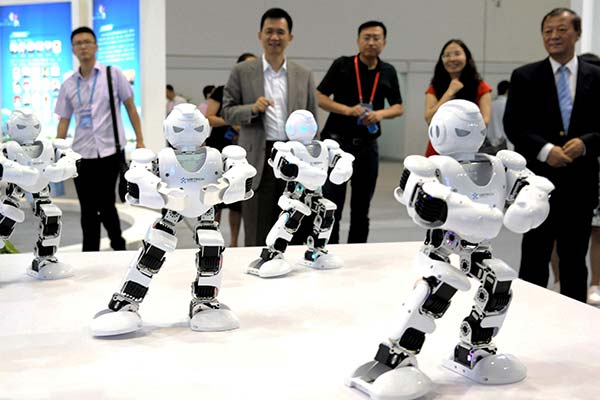 Entrepreneurs jump into robotics industry