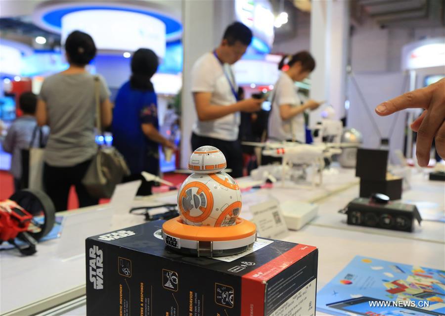 'Internet+' Era Exposition kicks off in Beijing