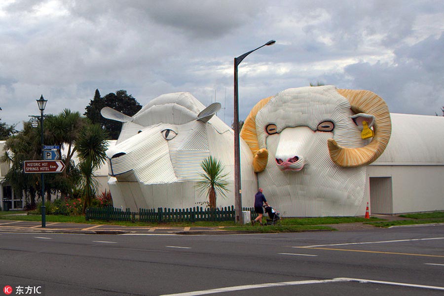 Amazing animal-shaped buildings in the world