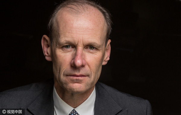 ANZ boss Elliott wields ax on Asia units to boost returns