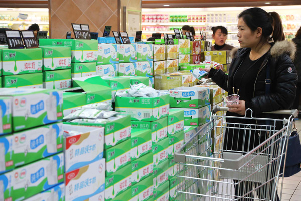 Yili ups the ante in milk war with Mengniu