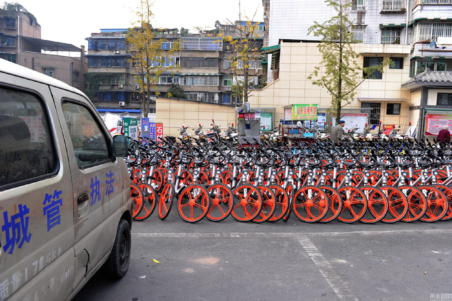 Chengdu impounds over 100 share-bikes for illegal parking