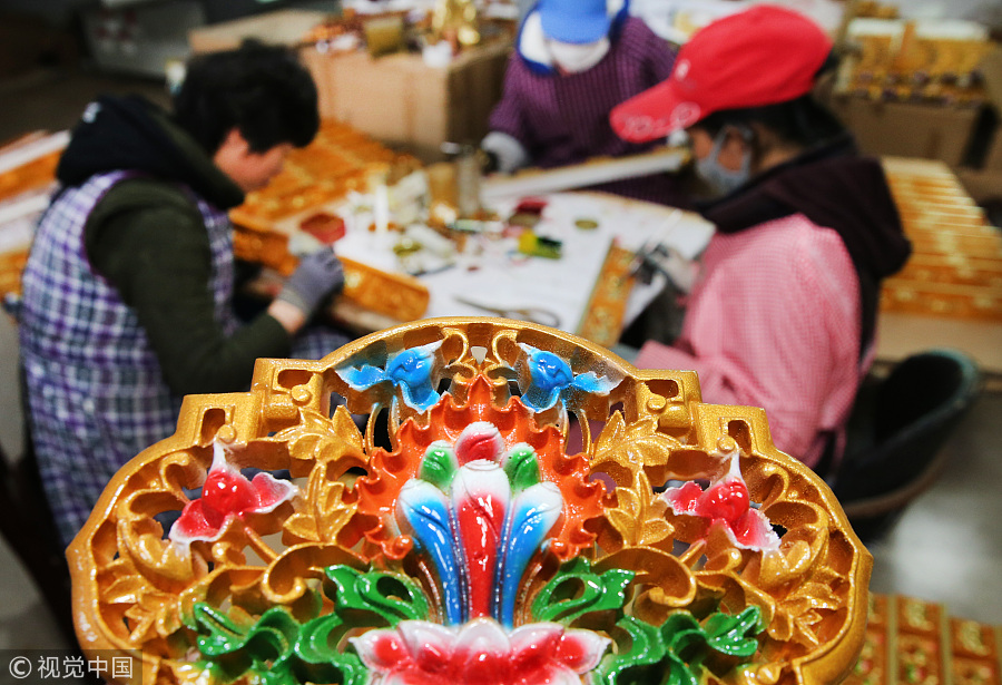 Jiangsu's annual output of Tibetan home decor hits $120m