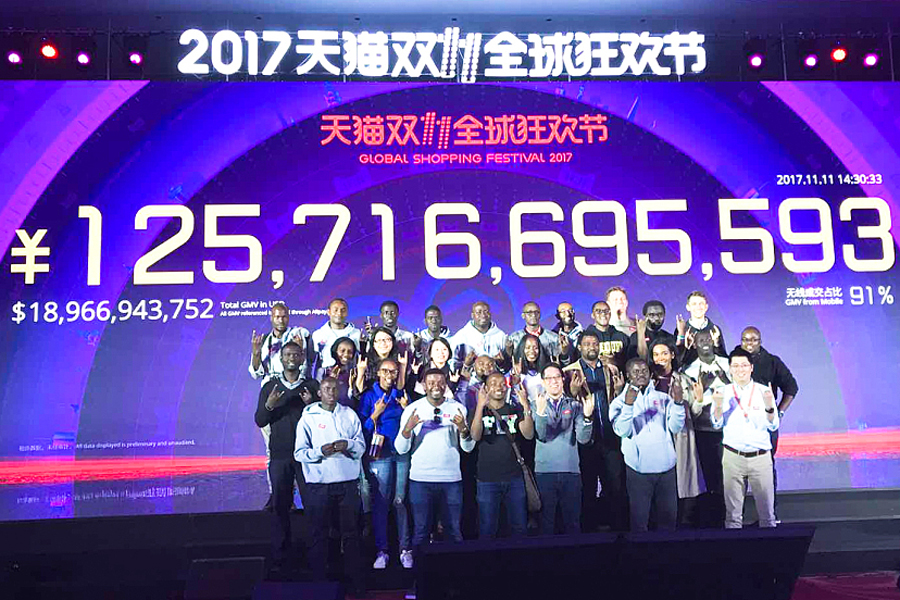 Jack Ma lectures African entrepreneurs at Alibaba