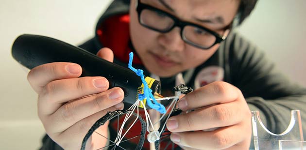 Lenovo rewards top new designs