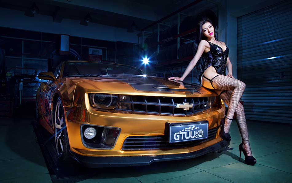 Model with modified Chevy Camaro