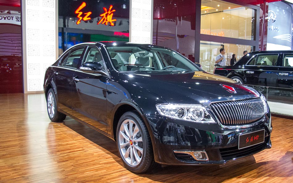 FAW displays Hongqi H7 at Chengdu Motor Show