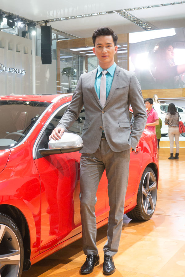 Models at Volvo pavilion at 2013 Guangzhou auto show