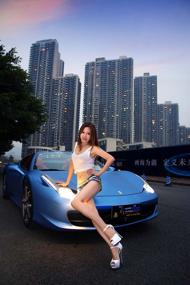 Model Ya Bi with modified Ferrari Italia 458