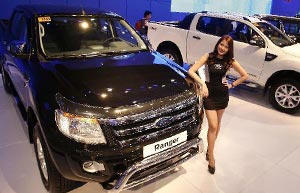 China auto sales hit record high