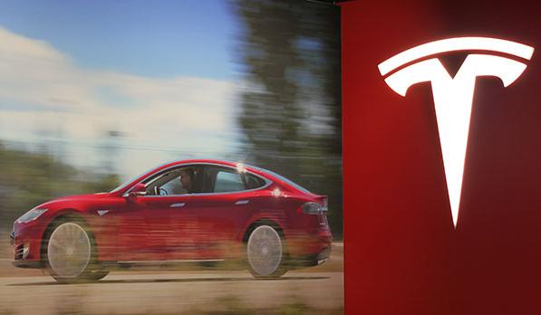 Tesla in search of deal with Sinopec