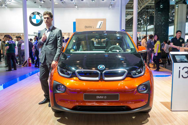 BMW to deliver electric car in China in Sept