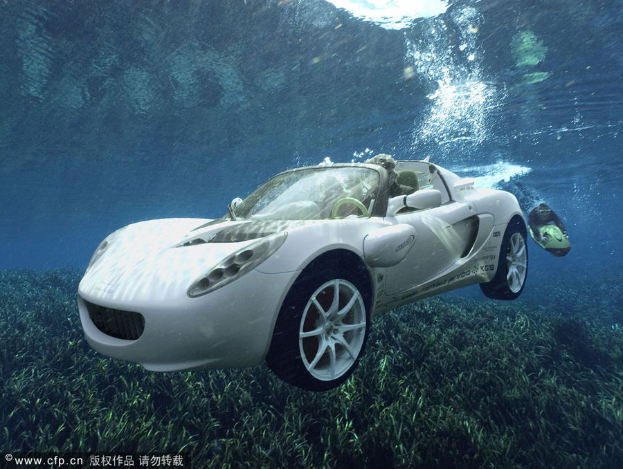 World's first truly functional underwater car