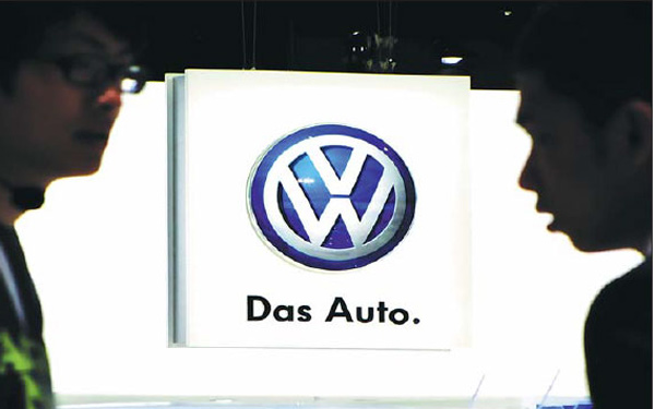 Volkswagen leadership vows to repair credibility