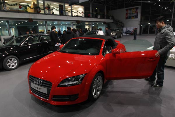 Audi's dealership woes hindering growth