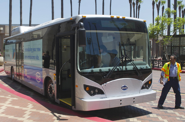BYD delivers first electric bus to US state of New Mexico