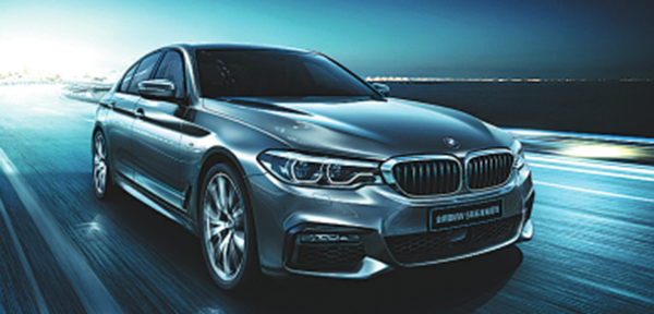 BMW sizzles and dazzles, as it unleashes brace of models in Chengdu