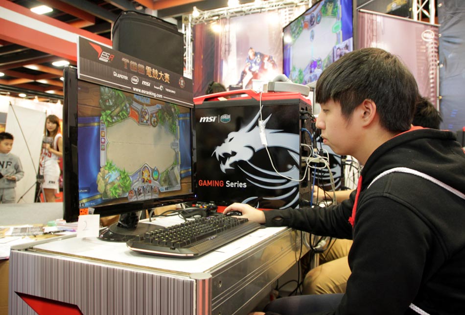 Taipei Game Show attracts geeky gamers