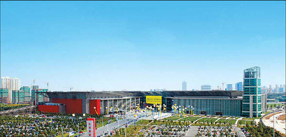 Suzhou's show man