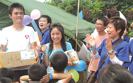 Nokia's many hands help keep China green