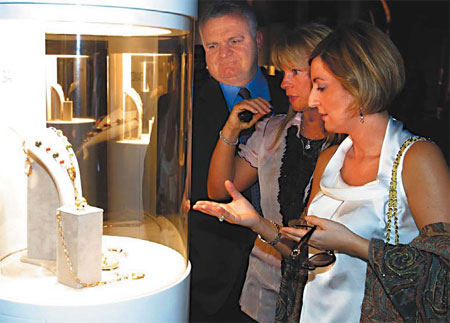 Art District shows off Rome's jewels