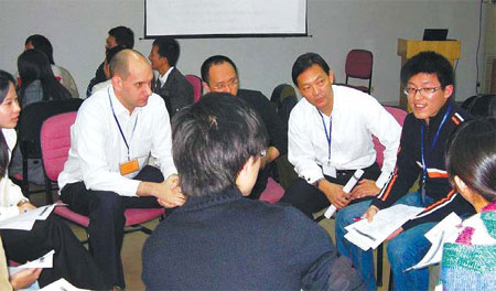 Retired exec teaches others to succeed