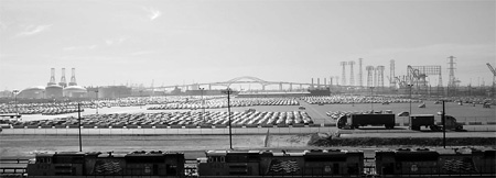 Chinese buyers eye troubled Detroit firms