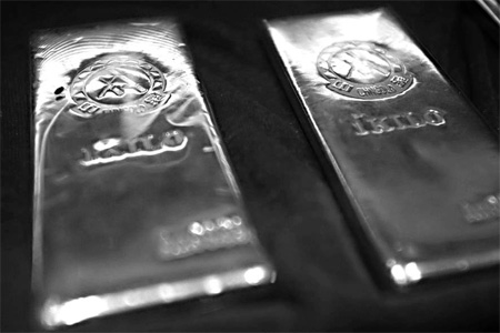 Stock woes trigger a new gold rush among private investors in China