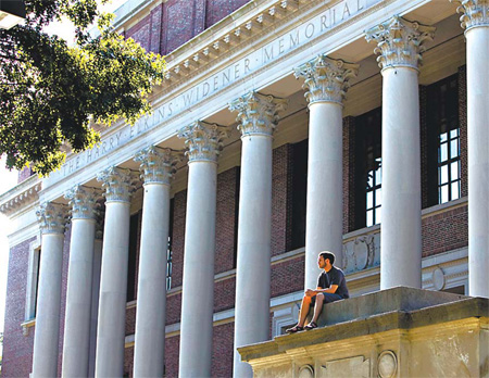 Scholars to digitize rare Asian book collection