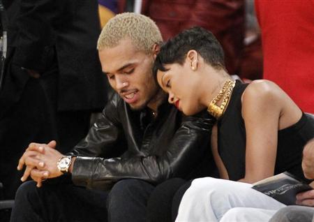 Rihanna back with Chris Brown