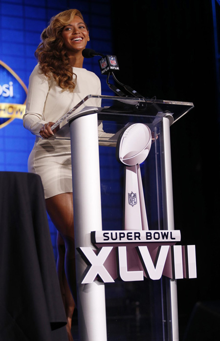 Beyonce performs ahead of the NFL's Super Bowl XLVII