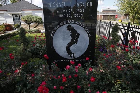 Michael Jackson's family to seek new trial in wrongful death lawsuit