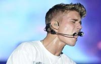 Florida city suspends police officers for escorting Bieber