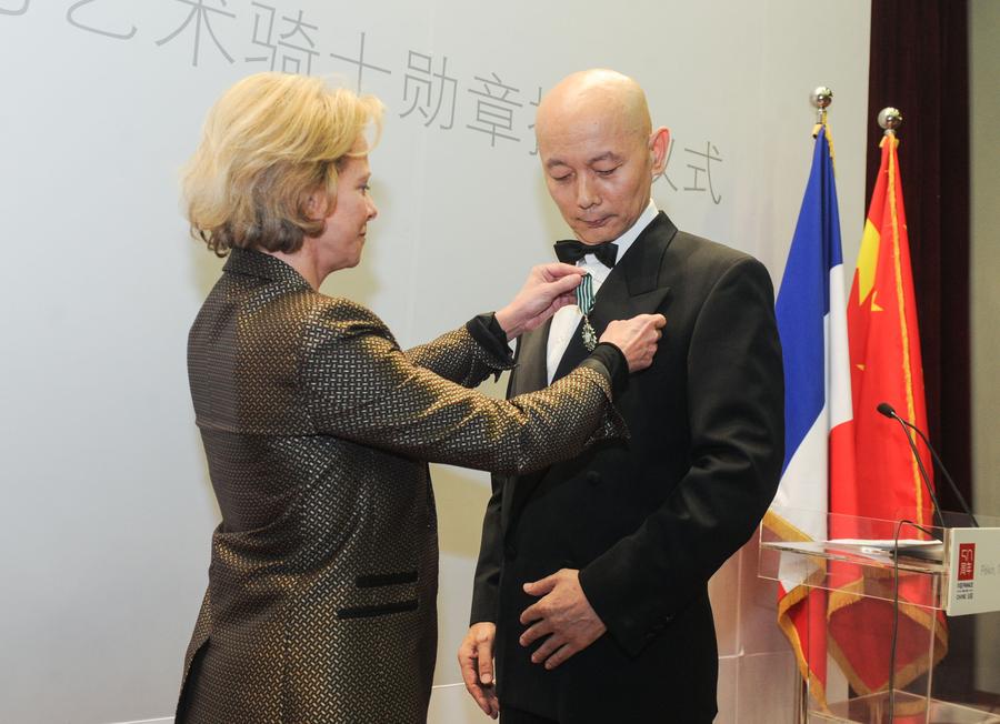 Ge You receives Chevalier medal in Order of Arts and Letters