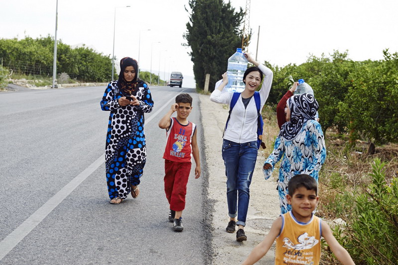 Yao Chen visits Syrian refugees in Lebanon