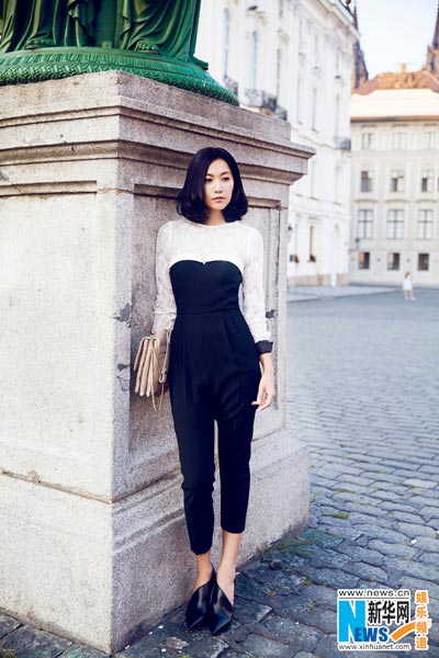 Xu Jinglei poses at Prague Square